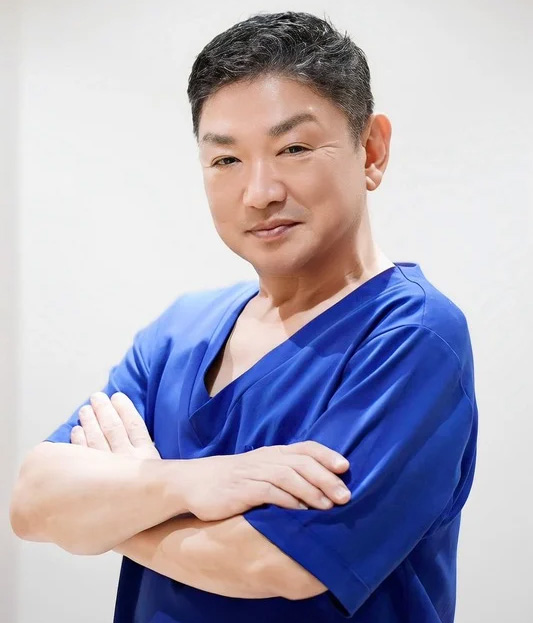 スキンコスメクリニックグループ代表 総括院長